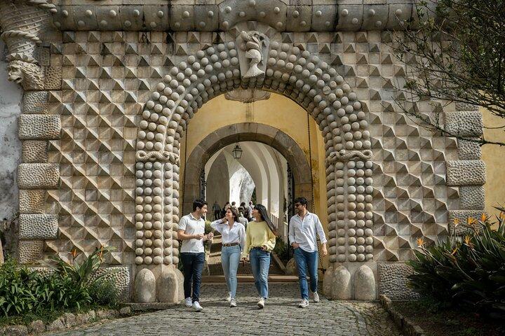 Sintra: Pena Palace & Cabo da Roca Hike from Lisbon