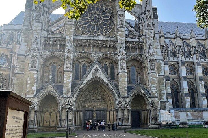 Royal London: Private Half-Day Tour with Horse Guards Parade