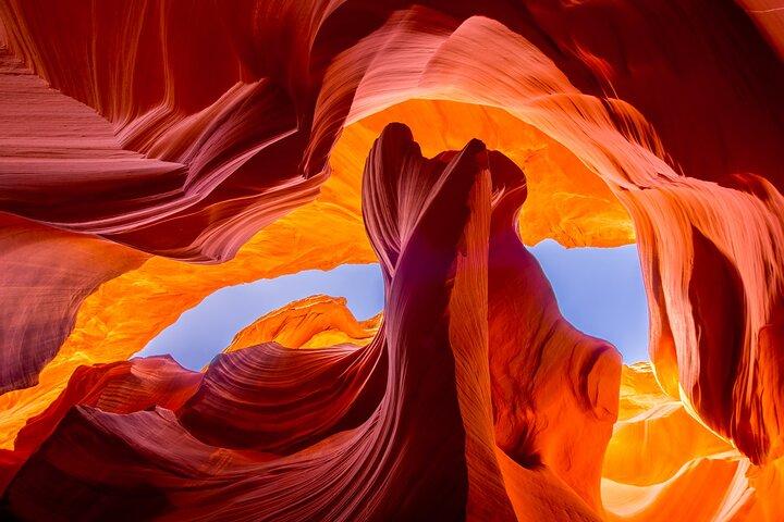 Upper Antelope Canyon Hiking Tour