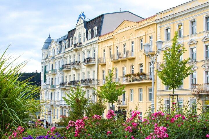Frankfurt: Old Town Highlights Private Walking Tour