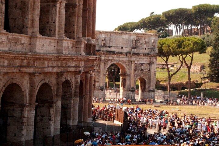 Colosseum 3 hours Private Tour for Kids and Families