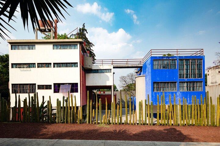 Diego Rivera Studio & UNAM Murals Tour with Admission Tickets