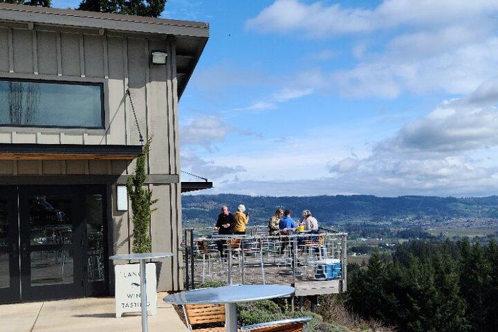 Willamette Valley Wine Tour with Lunch
