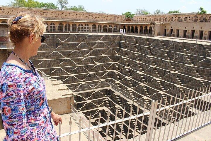Private Taj Mahal and Agra Full-Day Tour From Jaipur