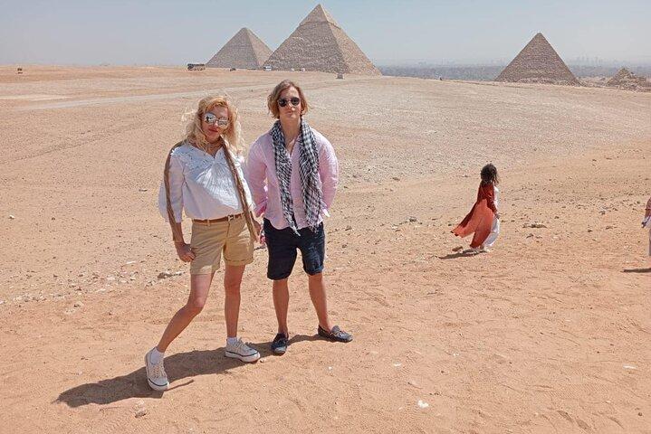 4-Hours Half Day Private Tour Giza Pyramids and Sphinx with Egyptology Guide