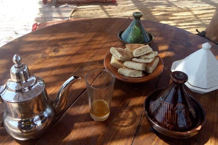 Explore the Marrakech Palm Desert in Buggy