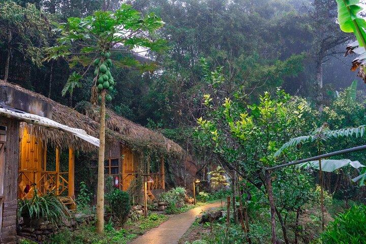3-Day Trekking Adventure of Sapa from Hanoi - Stay Ta Van Village