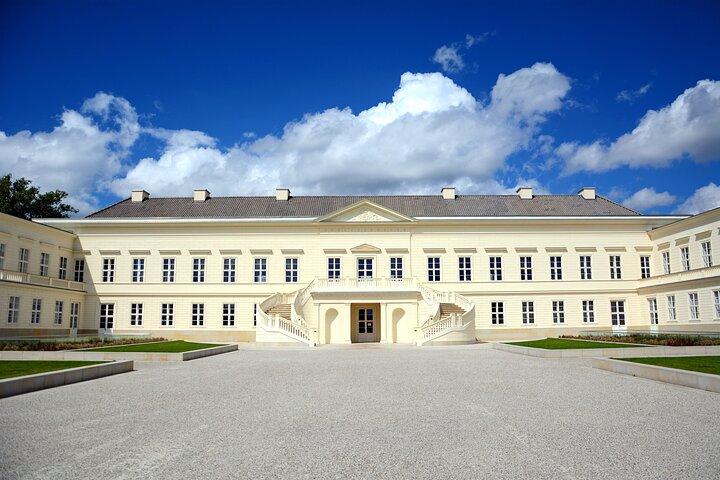 From Hamburg to Hannover - Private One-Day Trip by Car