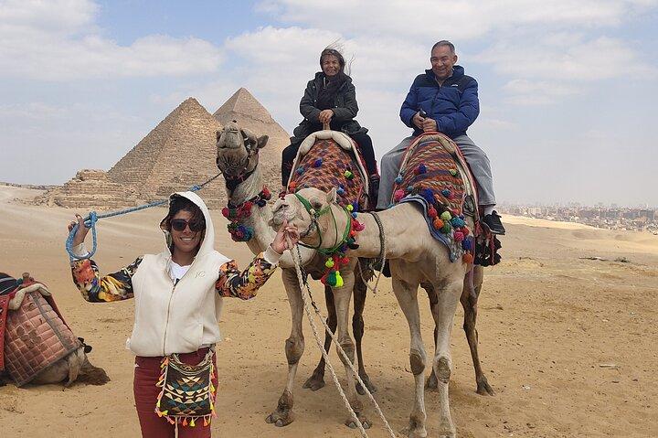 Giza pyramids/Saqqara pyramids/Memphis