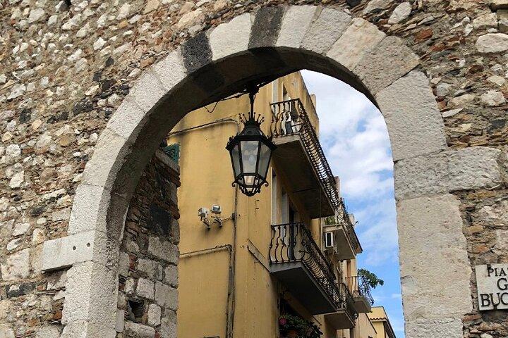 Taormina and Castelmola Private Tour from Messina Port