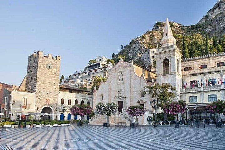 Private Tour of Taormina and Castelmola from Catania