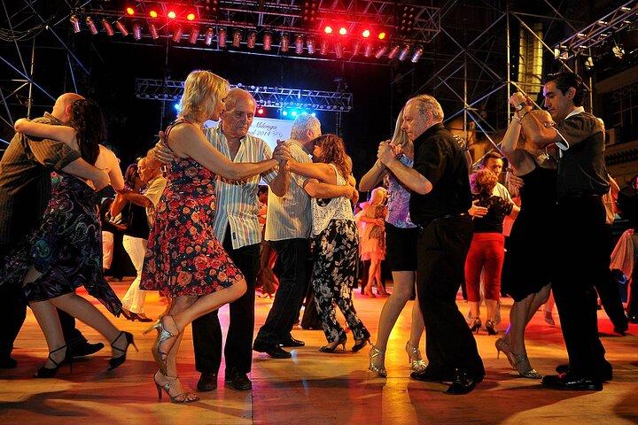Half-Day Tango Lesson and Milongas in Buenos Aires