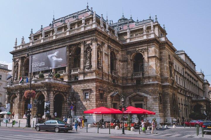Classic Budapest Private Walking Tour