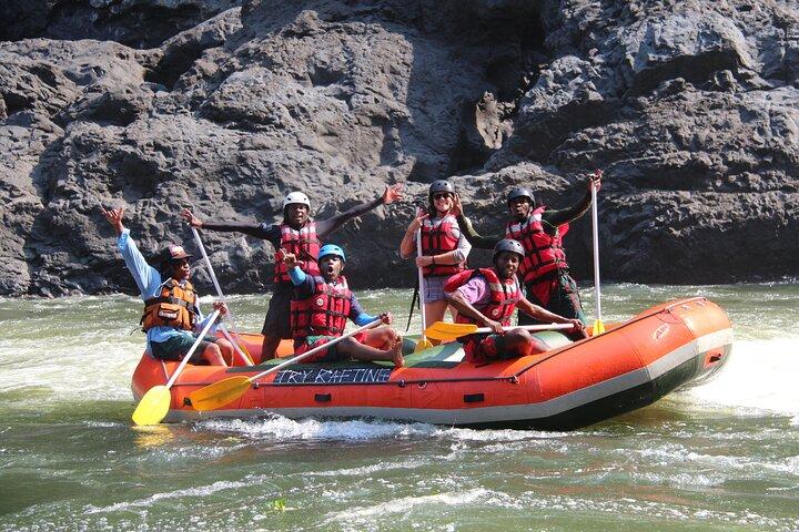 Victoria Falls Zimbabwe Whitewater Rafting Zambezi River