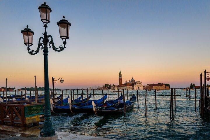 Private Transfer from Florence to Venice with 2 hours for sightseeing