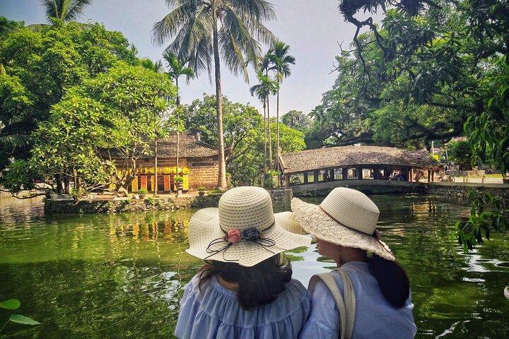 Duong Lam ancient village - Thay Pagoda - Van Phúc silk