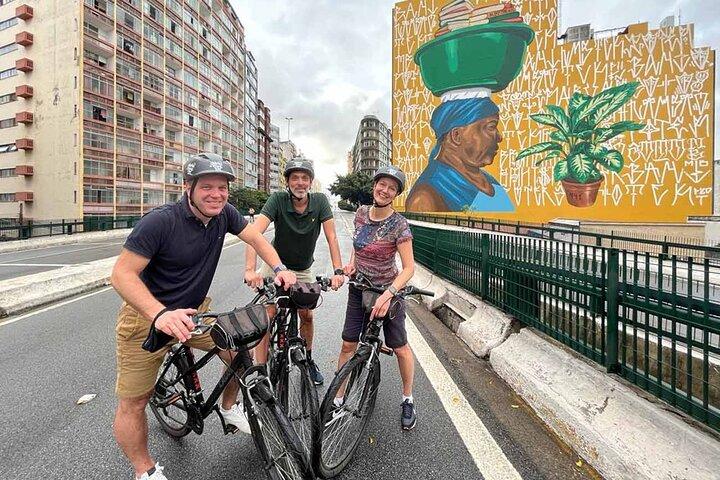 Secrets of Downtown São Paulo Bike Tour