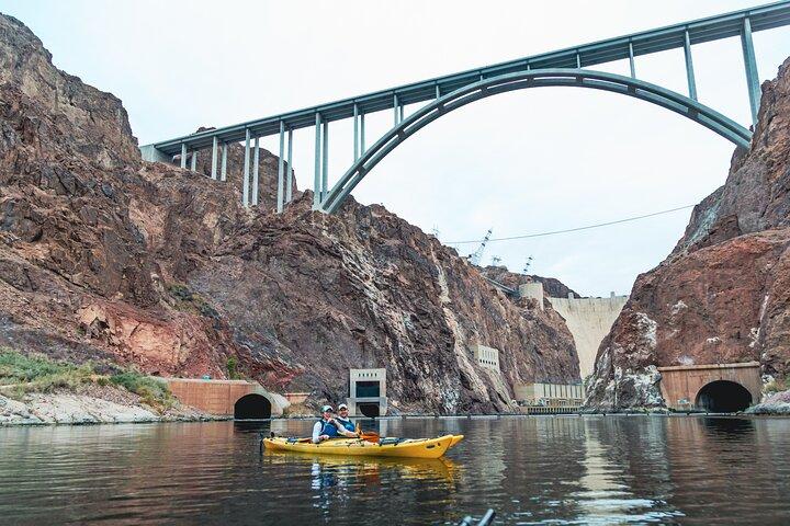 Hoover Dam and Hot Springs Kayak Tour with Lunch and Expert Guide