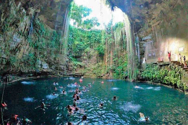 Chichen Itza Tour: Pyramids, Cenote Ik Kil & Valladolid
