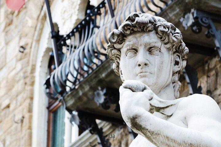 Florence Highlights Self guided scavenger hunt and Walking Tour