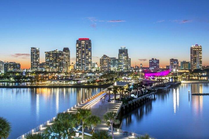 Taste of Downtown St. Petersburg: A Walking and Food Tour