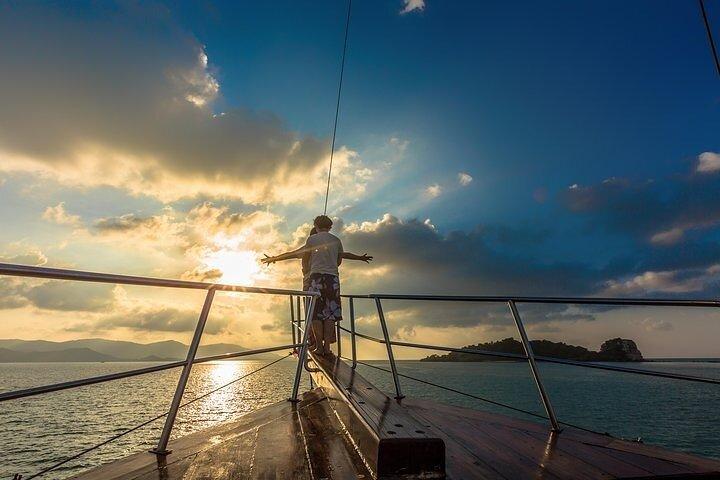Sunset Dinner Cruise