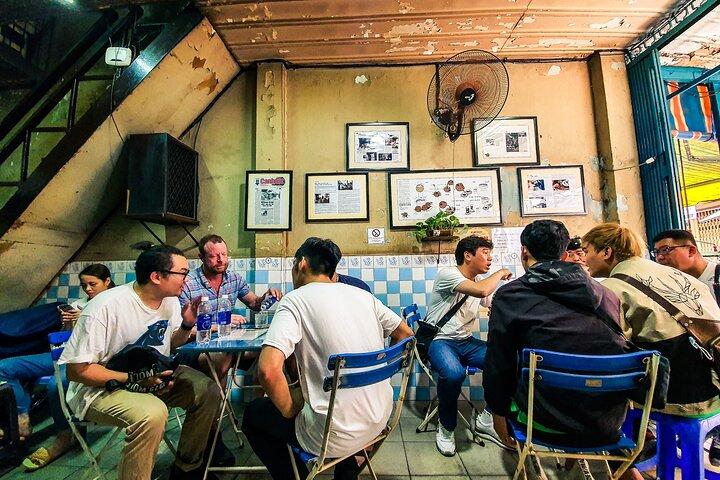 Private Local Food 4-hour Scooter Tour in Ho Chi Minh City
