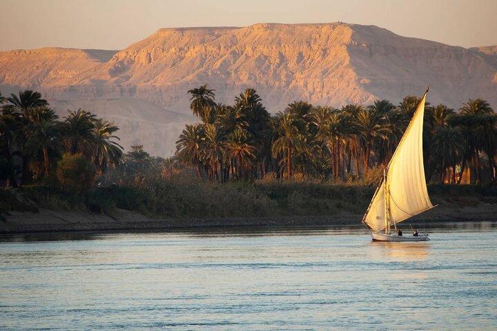Tour to Pyramids, Sphinx, Ancient Islamic Cairo Including Felucca Sailing Boat