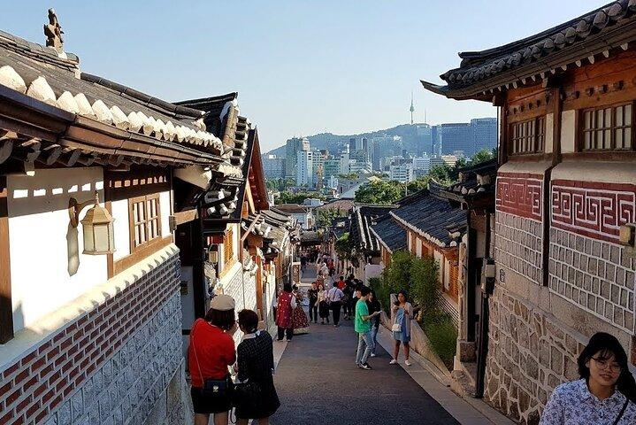 Seoul City Private Tour (Optional layover)