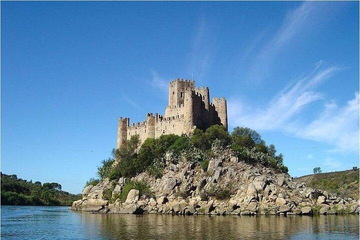 Ourém, Tomar and Almourol Castle Full Day Private Tour from Lisbon