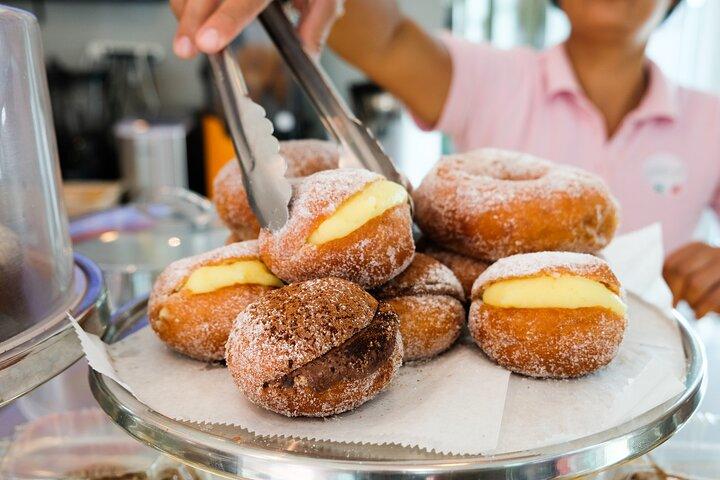 Donuts, Pastelitos & Patisseries: South Beach Sweets Walking Tour