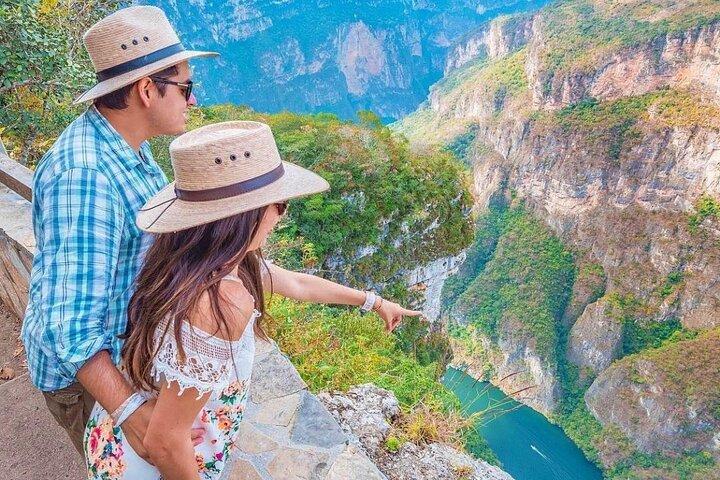 Tour to the Viewpoints, Sumidero Canyon and Chiapa de Corzo