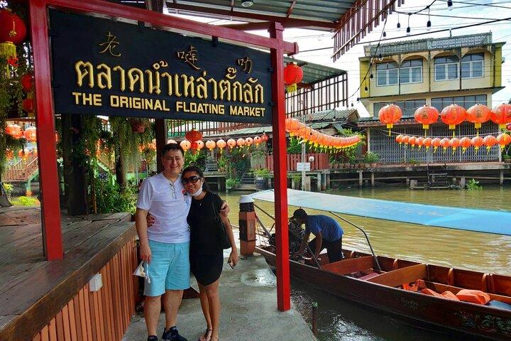 Amphawa Boat Ride & Railway Market: Multi-Lang Private Tour