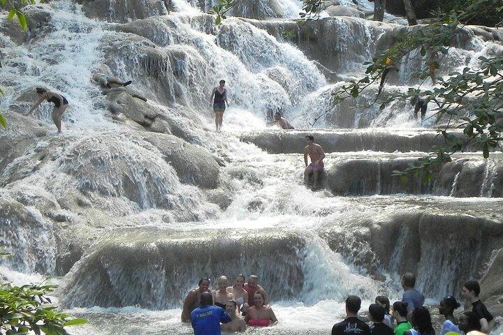Private Dunn's River Falls and Blue Hole Tour Ocho Rios Jamaica