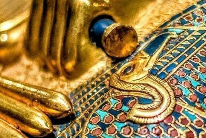 Cairo , Pyramids and Museum Private guided Tour