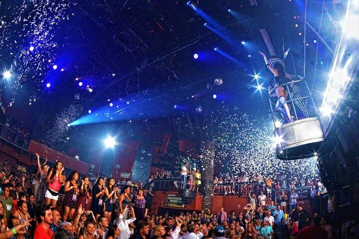 Coco Bongo Music And Show Ticket