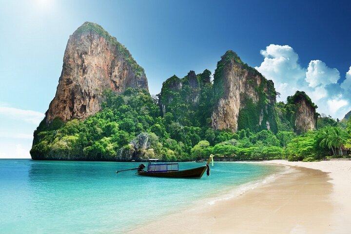 Full-Day Koh Phi Phi Scuba Diving Course from Phuket