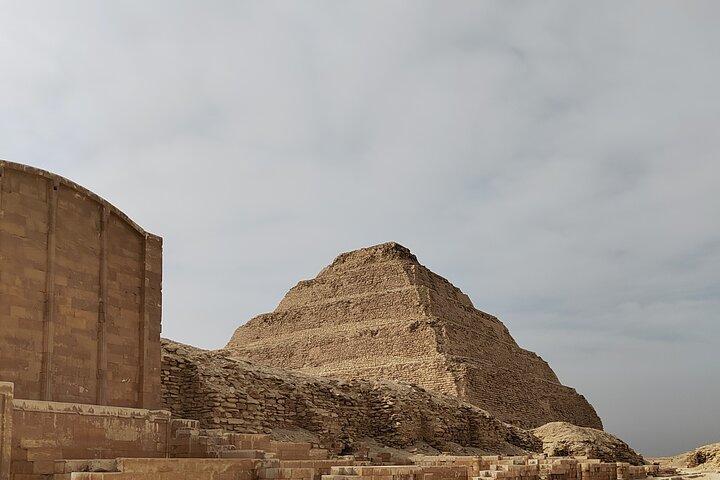 Private Day Tour at Giza Pyramids, Sakkara, Memphis & Dahshur.