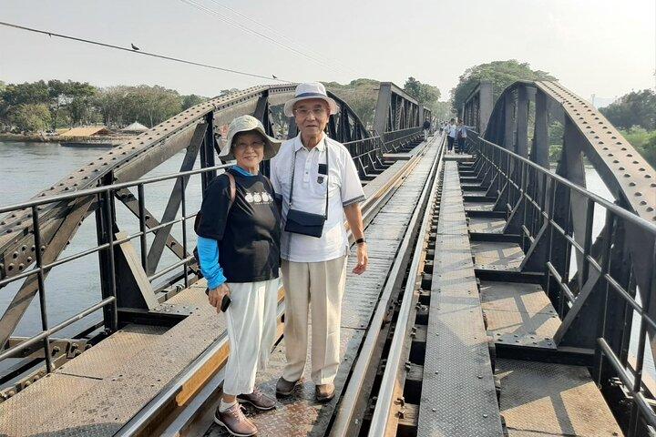 Private Full Day Floating Market and Kanchanburi Tour from Bangkok