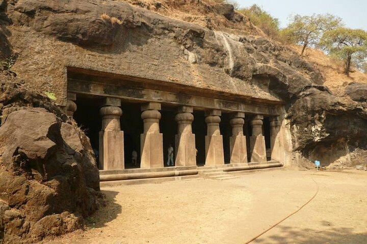 Elephanta Caves and Mumbai City Half-Day Tour including Guide