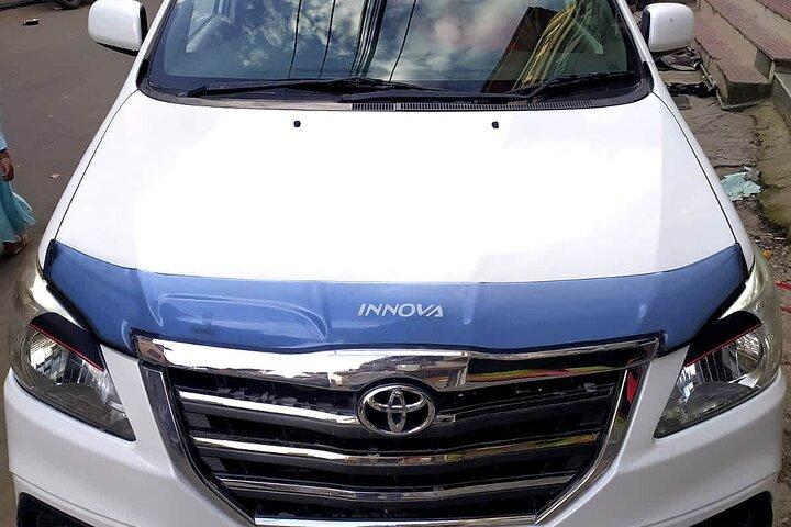 Innova To and Fro Pvt. Airport Transfer from Srinagar / Dal Lake