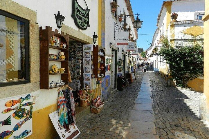 Private Tour: from Lisbon to Porto; visit to Óbidos, Fátima, Coimbra, Aveiro