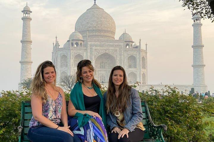 Taj Mahal & Agra Fort Tour with Fatehpur Sikri from Agra