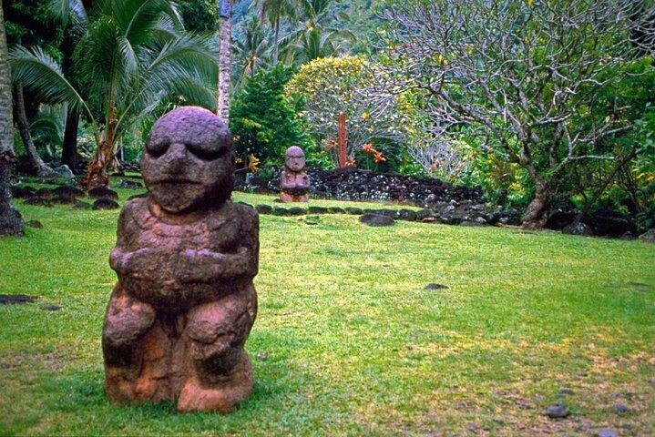 5 Hours Tahiti Island Tour - West and East Coast