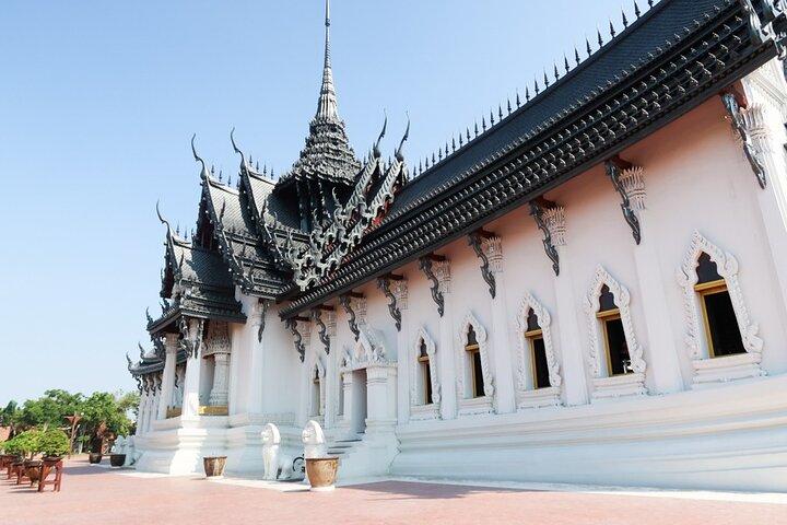 Samut Prakan Erawan Musuem & Ancient City Private tour with Guide