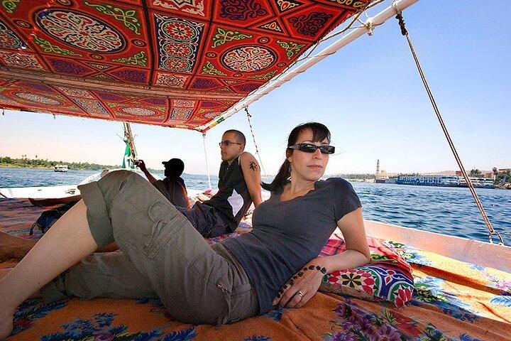 Tour in Cairo to the Egyptian Museum and Cairo Tower and a boat ride on the Nile