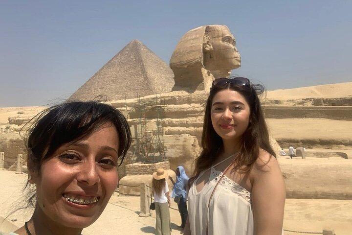 8-Hours private tour Giza pyramids, Sakkara step pyramids and Memphis old city