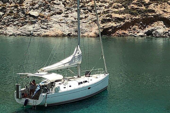Private Sailing Cruise from Heraklion to Dia Island