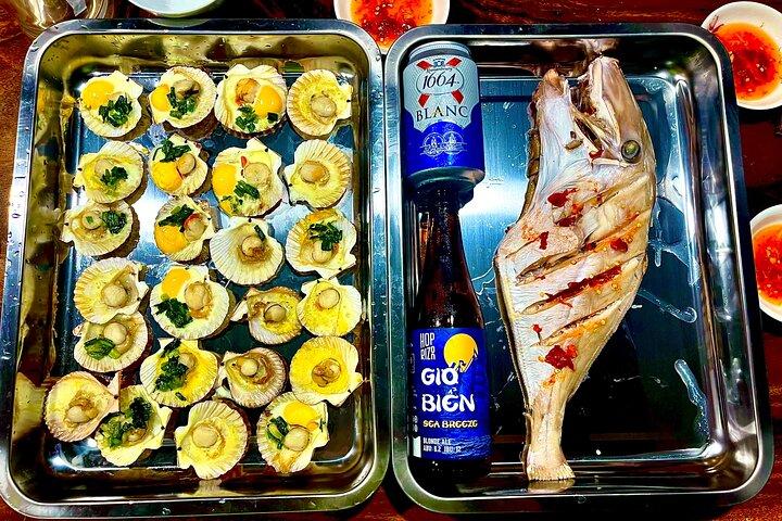 Saigon Night Craft Beer and Street Food By Scooter and motorbike