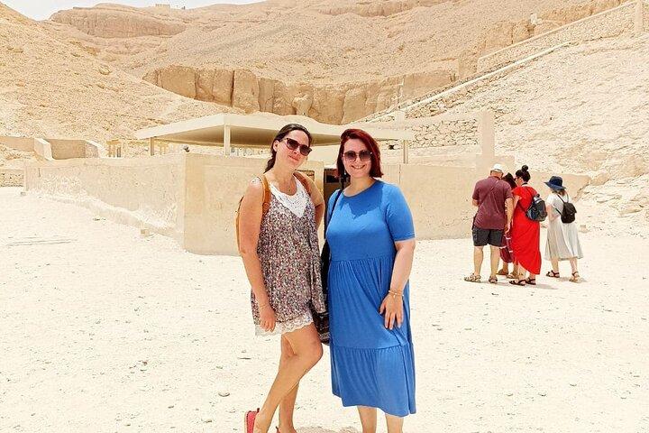8-Hours Full Day Tour to East and West Banks of Luxor